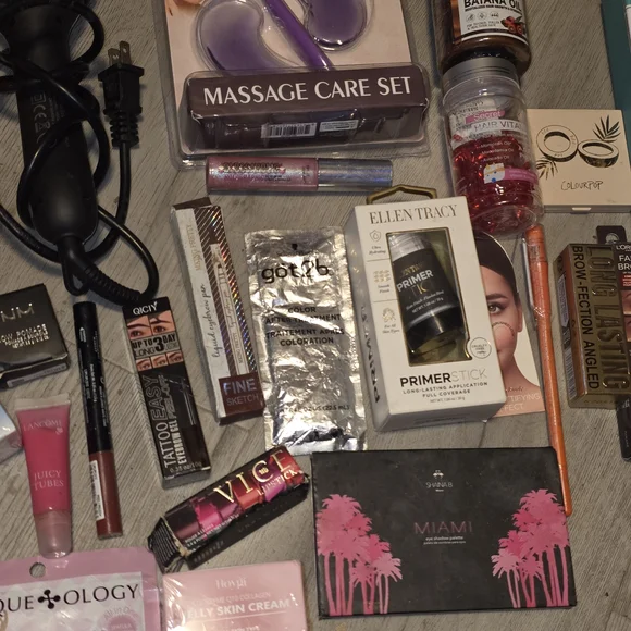 Bundle Skincare/Haircare & Makeup Bundle Deal & Ordinary Products - Picture 10 of 15